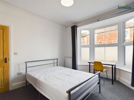 4 bedroom house to rent - Photo 4