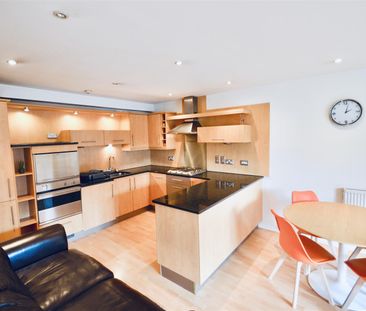 2 bedroom apartment to rent The Point, Plumptre Street, NG1 - Photo 3