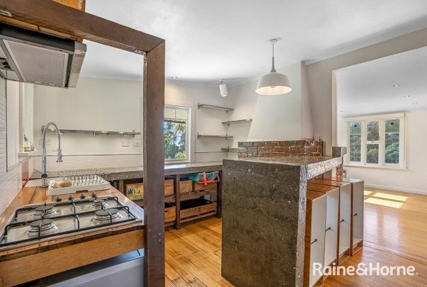 Neat Two-Bedroom Home - Photo 1