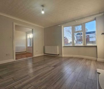 Almond Croft - Photo 3