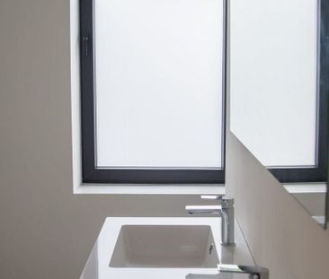 Eengezinswoning te huur in Hasselt voor € 1.500 met 3 slaapkamers - Foto 1