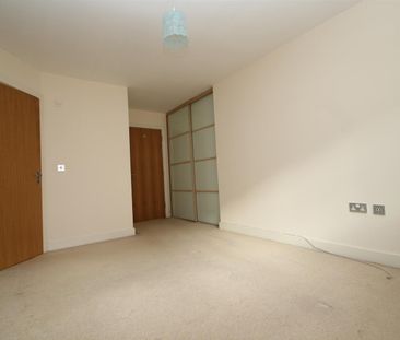 The Sidings, High Wycombe - Photo 2