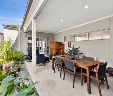 Coastal Vibes - Photo 5