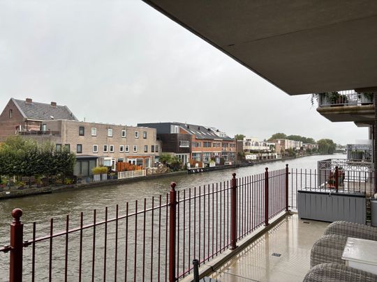 Appartement te huur: Hooftstraat 55-A 2406 GD Alphen aan den Rijn - Photo 1