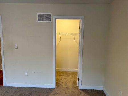 For Lease - 6 LAVENDER Road, Thorold, Ontario - Photo 2