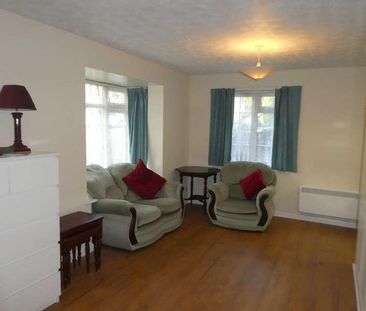 Ridge Court, Allesley Park, Coventry, CV5 - Photo 1