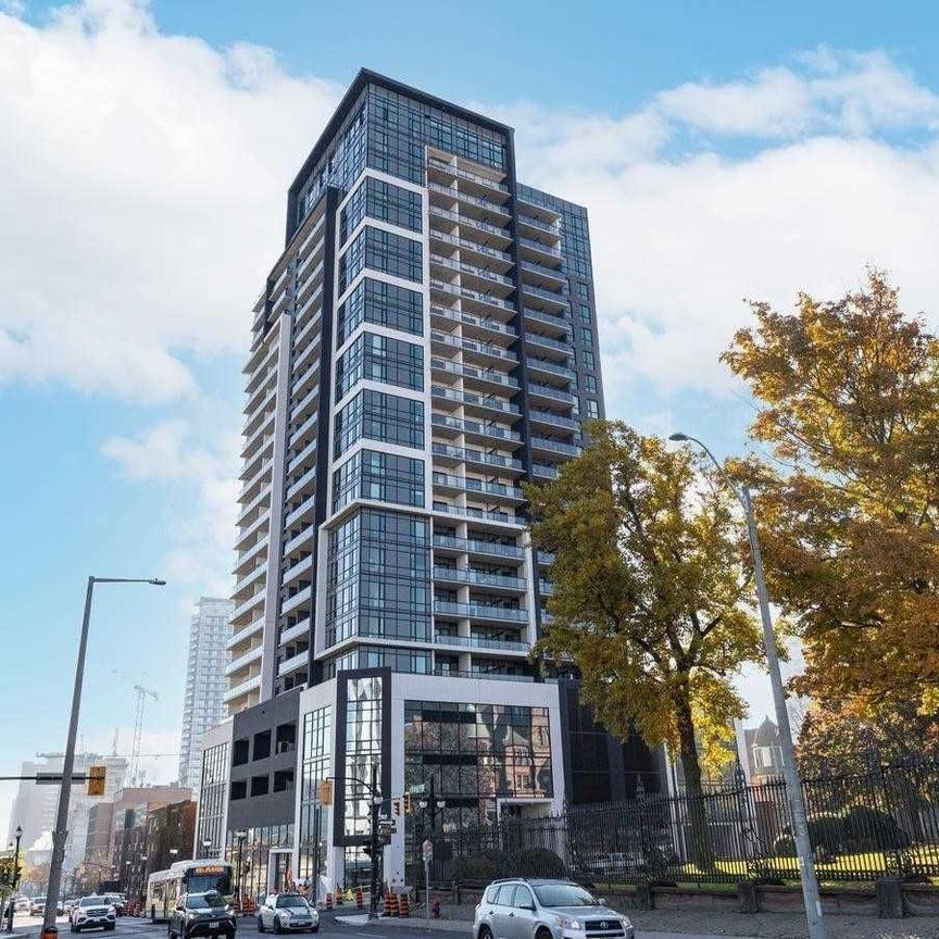 For Lease - 15 Queen Street Unit# 1807, Hamilton, Ontario - Photo 2