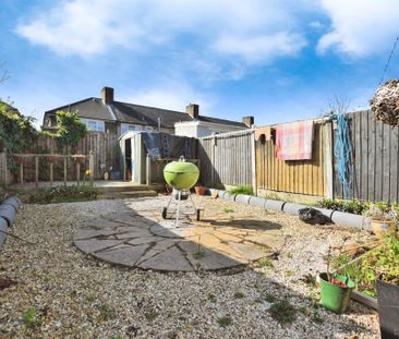 2 bedroom terraced house to rent - Photo 1