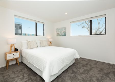 2/158 Kilmore Street - Photo 3