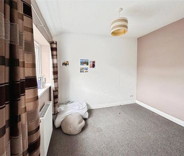 3 bedroom maisonette to rent - Photo 2