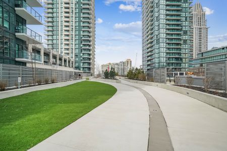 For Lease - 4055 Parkside Village Drive Unit# 725, Mississauga, Ontario - Photo 4