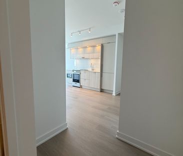 For Lease - 448 Burnhamthorpe Road Unit# 1812, Mississauga, Ontario - Photo 6