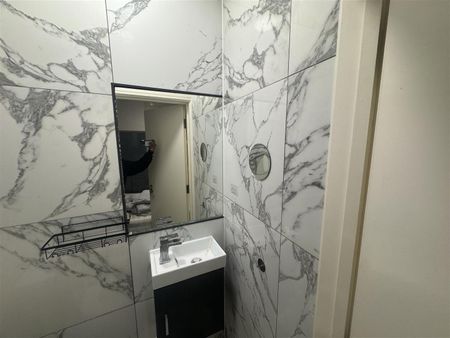 Kingsland Road, Hackney, London E8 - Photo 3