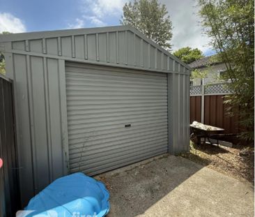 Beautifully Renovated Family Home in Quiet Holmesville Street - Photo 5