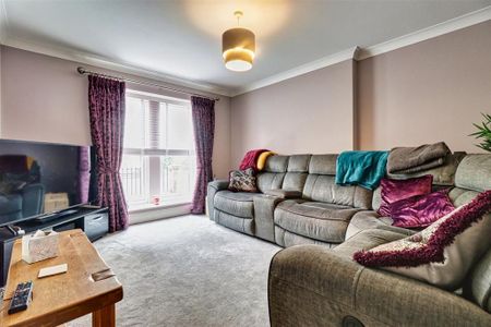 2 bedroom flat to rent - Photo 3