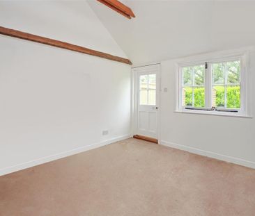 2 bedroom cottage to rent - Photo 4