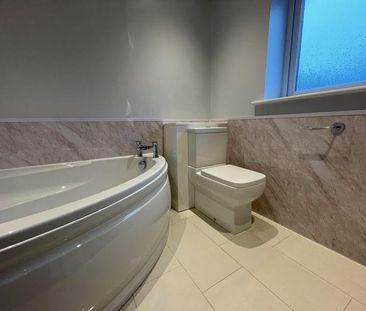 2 bedroom end of terrace house to rent - Photo 6