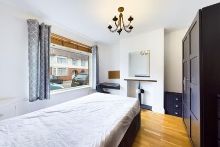 4 bedroom house to rent - Photo 3