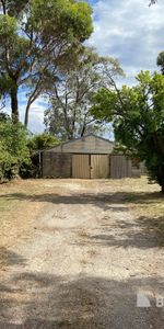 Country Vibes meets Urban Convenience - Photo 3