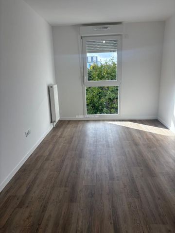 Location - appartement - 65.69 m² - 3 Pièces - Photo 5