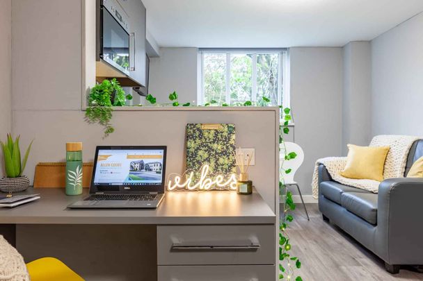 Prestige Studio - Photo 1