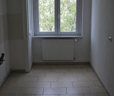 4 Raum Wohnung 2 OG rechts ab sofort frei - Foto 1