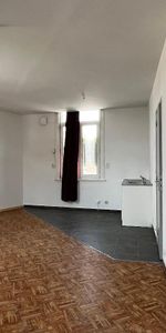 Location Appartement 3 pièces 63m² ARMENTIERES 59280 - Photo 4