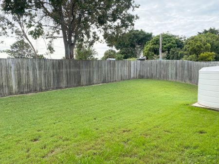 32 Morgan Circuit, Urraween - Photo 5