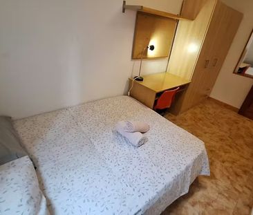 Carrer de Ferrer de Blanes, Barcelona, Catalonia 08012 - Photo 4