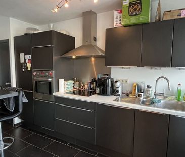 Appartement te huur in Liège voor € 825 met 2 slaapkamers - Photo 3