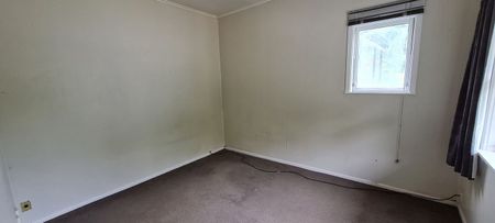 A lovely 3 bedroom house on the upper level - Photo 2