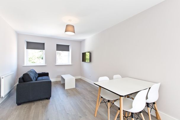 2 bedroom flat to rent - Photo 1