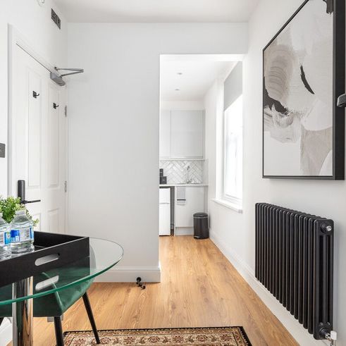 Cricklewood Lane - Photo 1