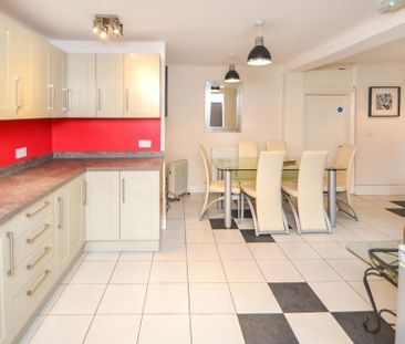 1 bedroom in a house share to rent - Photo 6