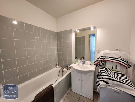 Location Appartement 2 pièces 45m² LIMOGES 87000 - Photo 4