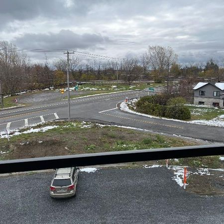 5 1/2 a louer-pointe-des-cascades-appartement - Photo 3