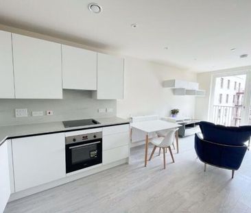 1 bedroom flat to rent - Photo 2