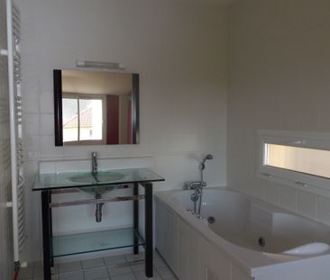 Location Appartement 3 pièces 74m² MALZEVILLE 54220 - Photo 6