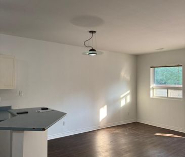 For Lease - 400 York Boulevard Unit# 103, Hamilton, Ontario - Photo 1