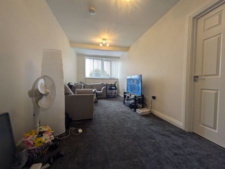 Middleton Boulevard, Nottingham - Photo 5