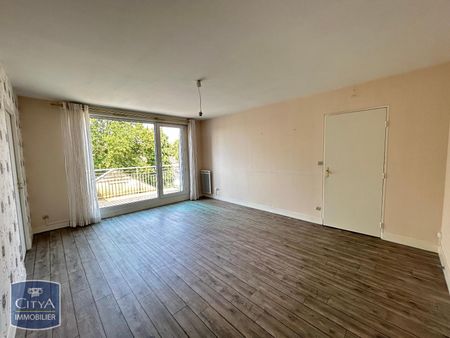 Location Appartement 4 pièces 80m² LE MANS 72100 - Photo 5