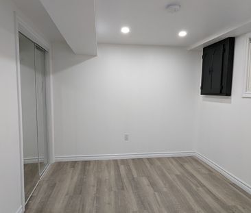 For Lease - 43 glenayr Place Unit# Lower Unit, Welland, Ontario - Photo 2