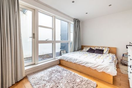 3 bedroom terraced house to rent - Photo 4