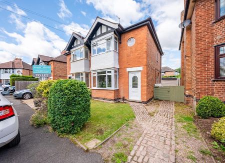 2 bedroom semi-detached house to rent - Photo 4