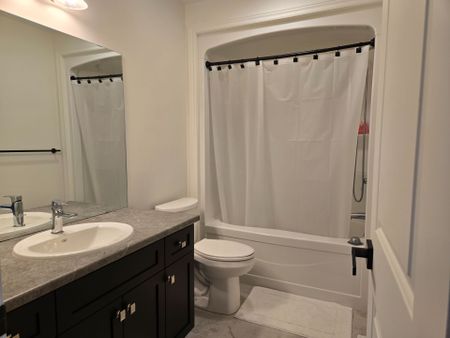 For Lease - 223 Jackson Street, West Grey, Ontario - Photo 5