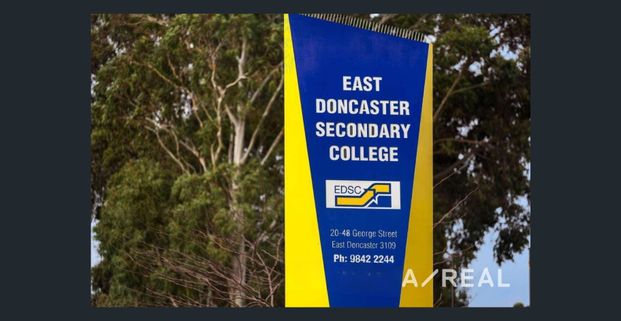 Stylish Low-Maintenance Home in Prime Doncaster East Location - Photo 1