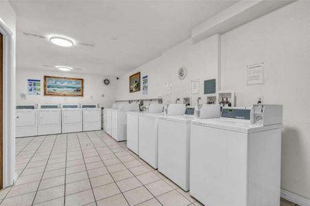 Cloverdale Apartments - Photo 2