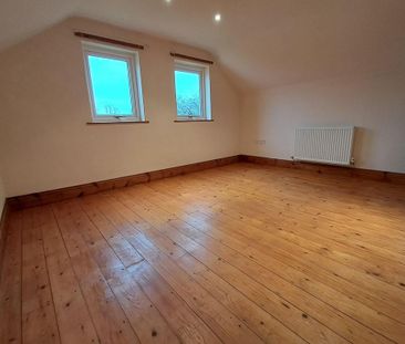 4 bedroom detached house to rent - Photo 6