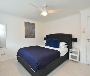 2 bedroom semi-detached house to rent - Photo 4