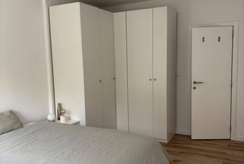 Quartos Grandes em T4 renovado Odivelas Entrada 1Junho